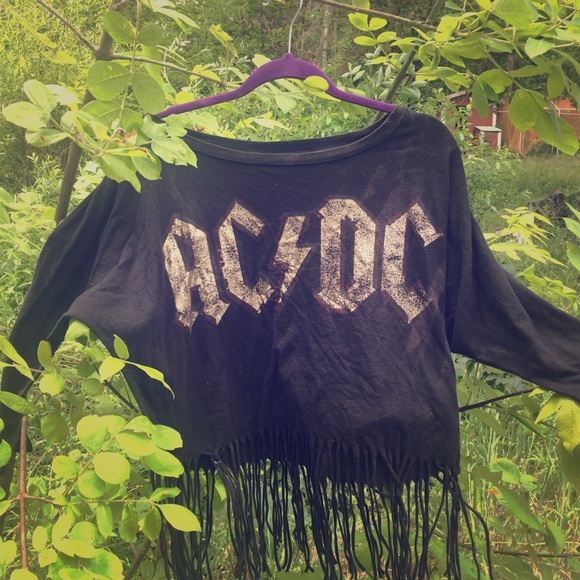 AC/DC ⚡️ - Picture 1 of 1